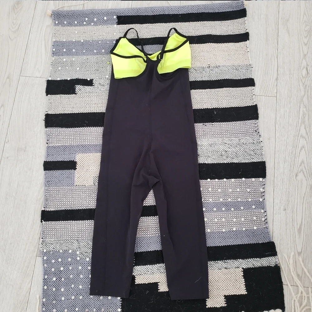 NIKE Pro Compession yoga bodysuit size Small
